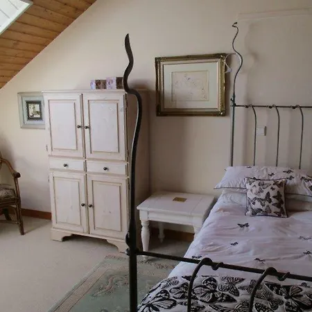 Le Petit Chateau
