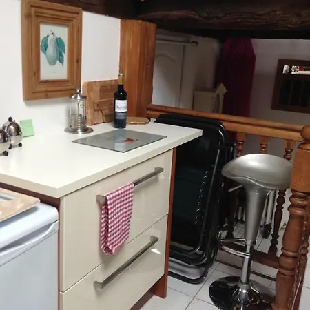 Apartment Le Petit Chateau *