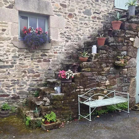 Le Petit Chateau Noyal-Pontivy